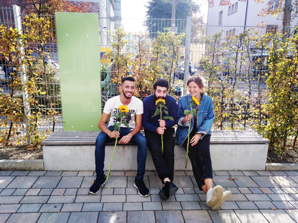 44222655_702854180091865_3607381115385413632_n